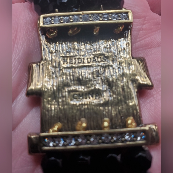 HEIDI DAUS "Armour Intrigue" (Jet) 4-Row Beaded "Buckle" Necklace - Picture 6 of 6